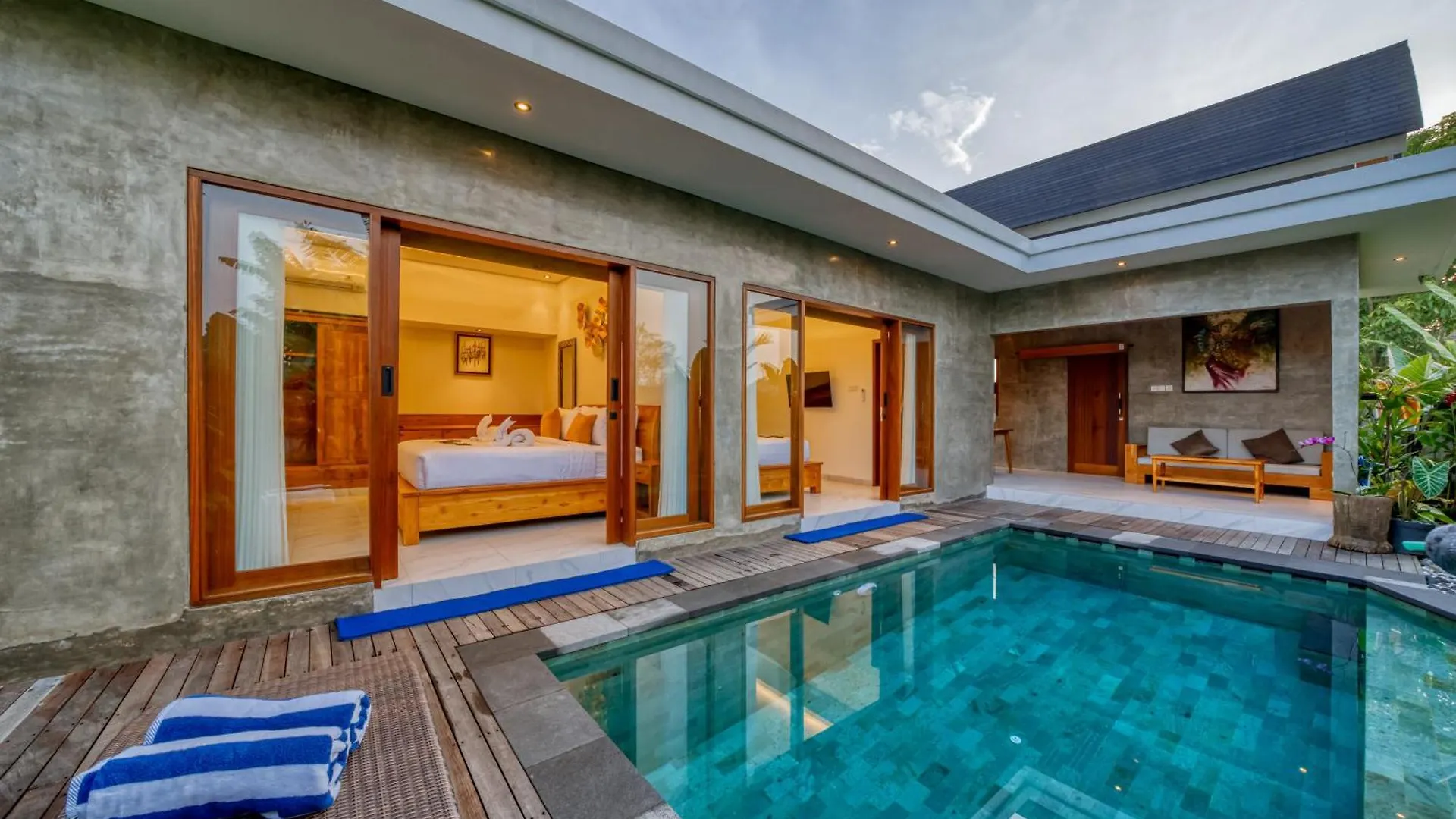 Villa Mirah Ubud Indonesia
